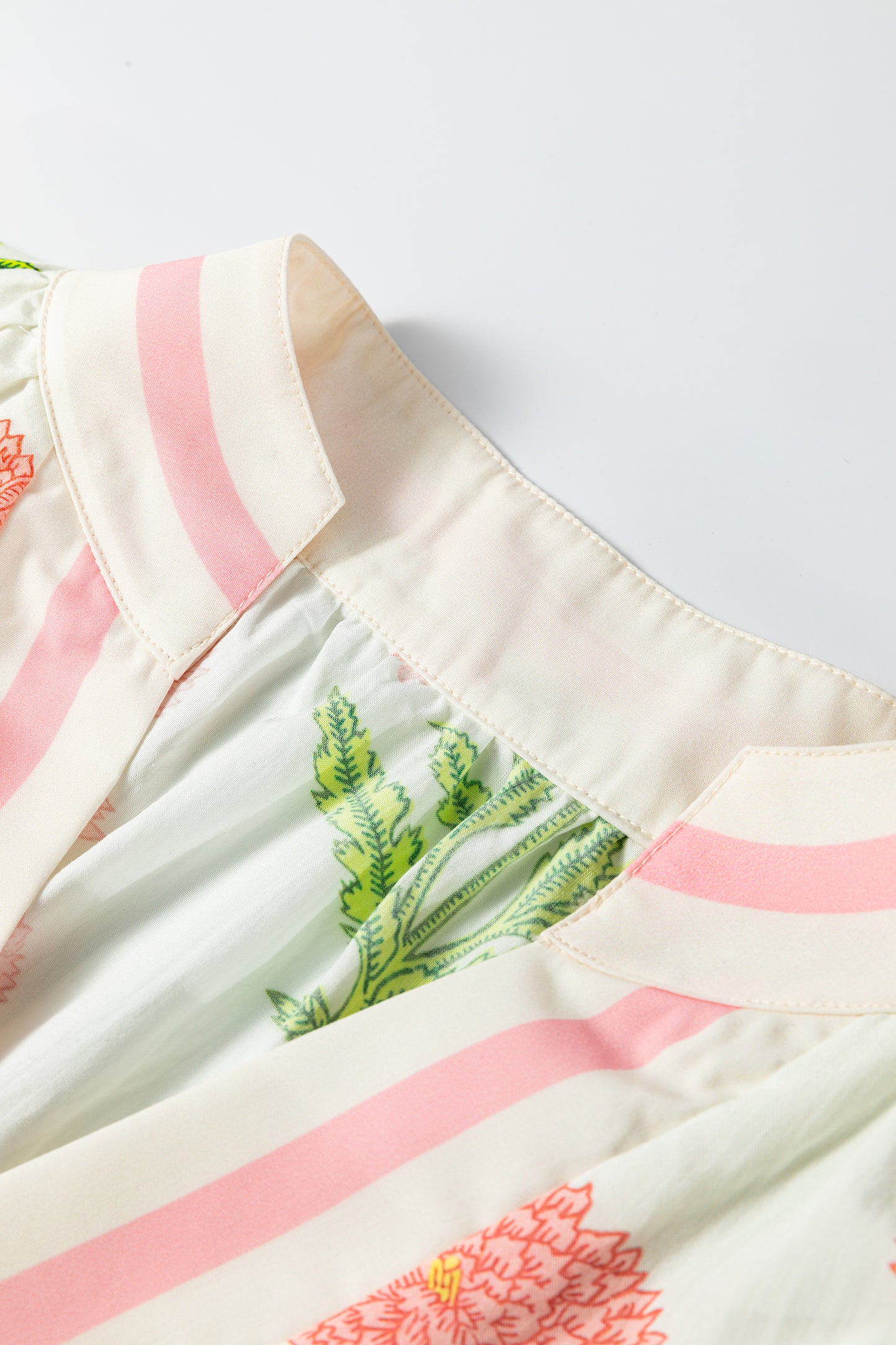 Green Casual Wild Flower Print V Neck 3/4 Sleeve Blouse