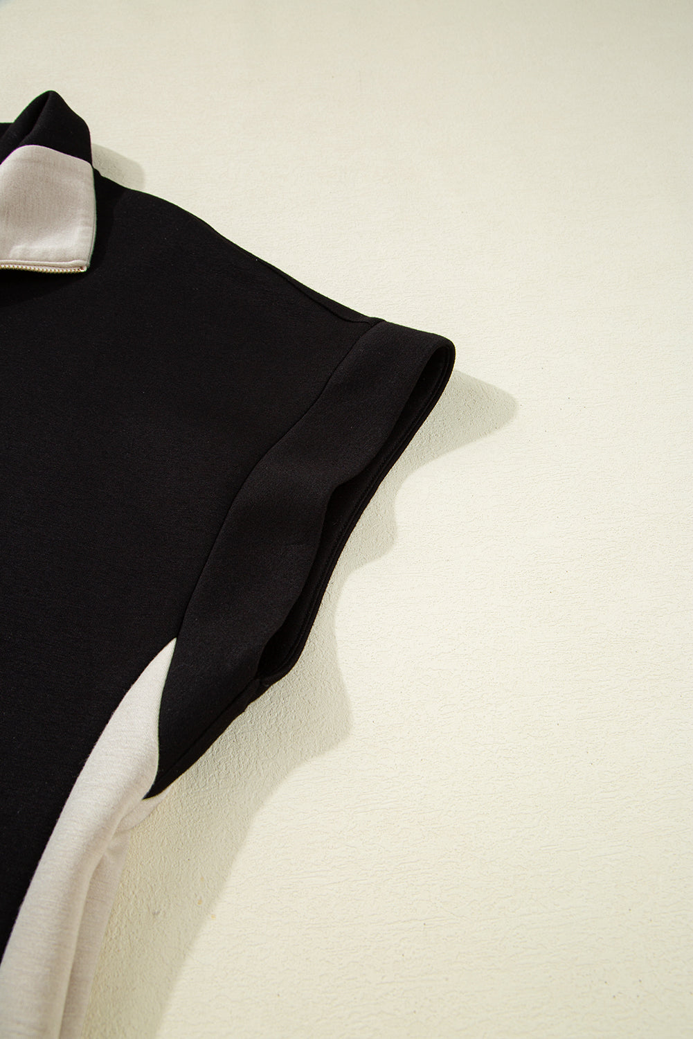 Black Colorblock Zipper Collar T Shirt and Shorts Set