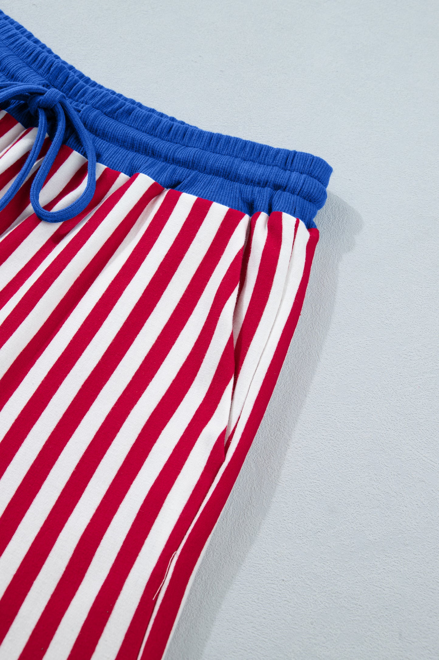 Yellow Stripe Colorblock Trim V Neck Tee Drawstring Elastic Waist Short Set