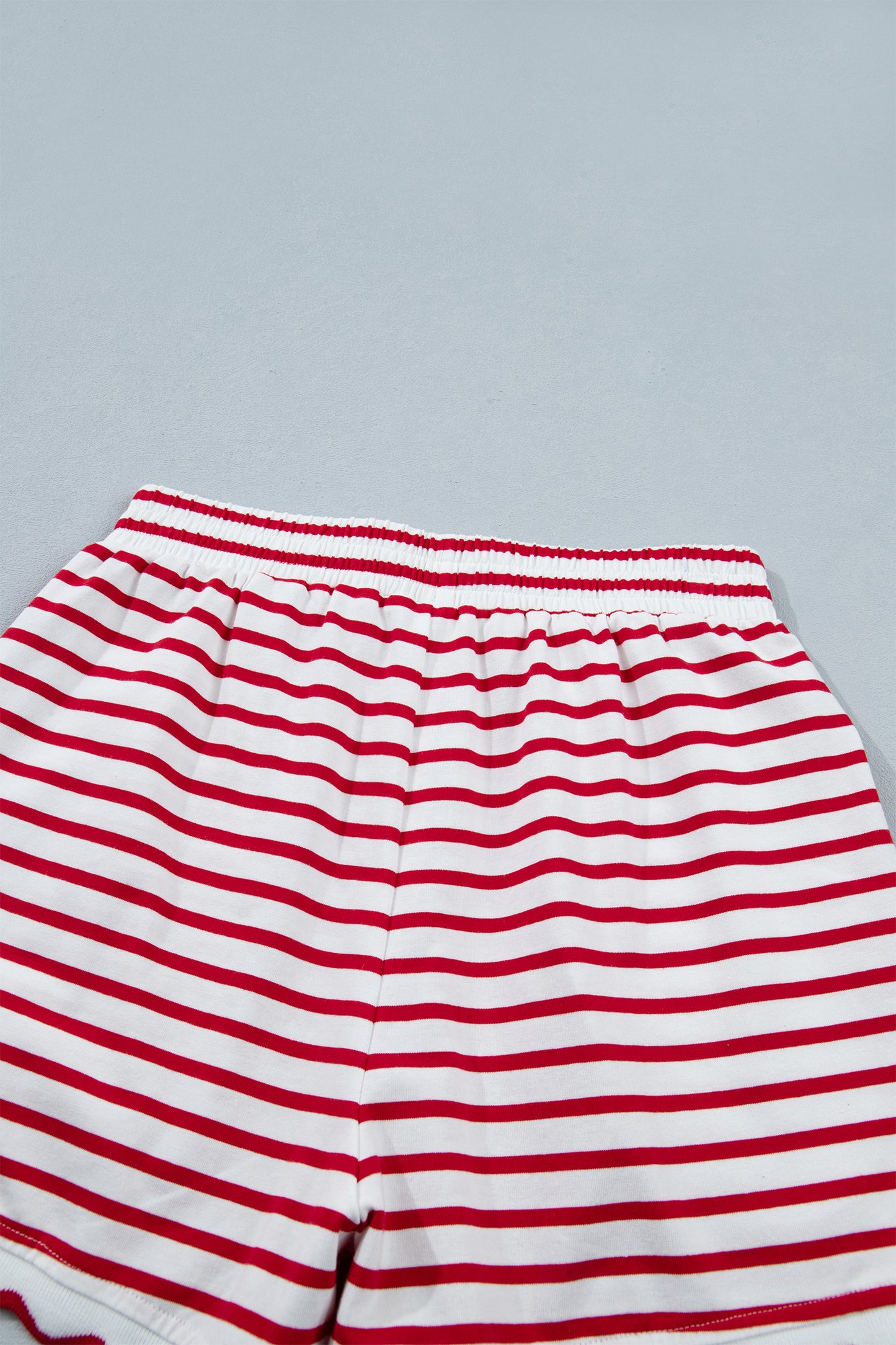 Red Stripe Scallop Trim Casual Top 2pcs Short Set