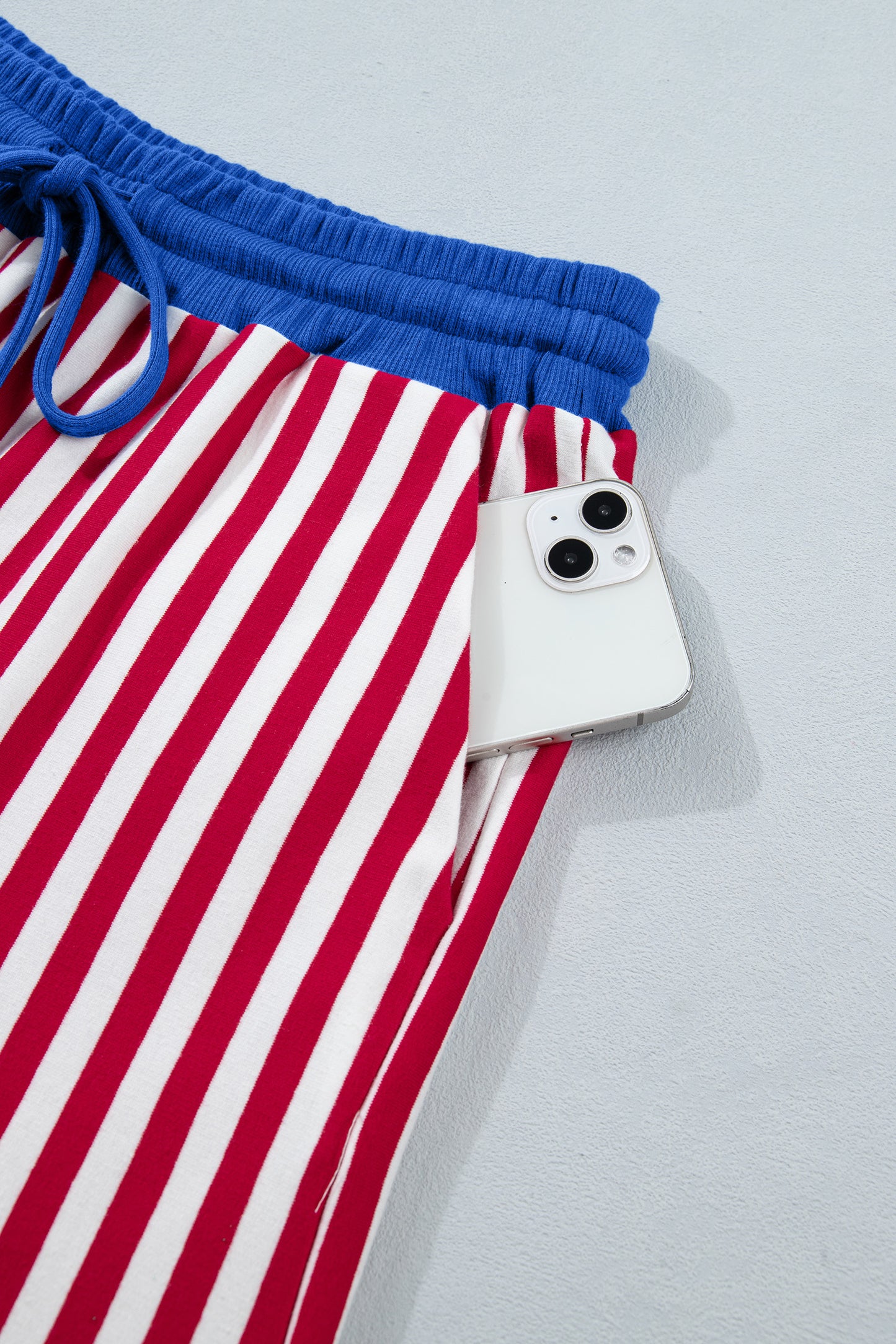 Yellow Stripe Colorblock Trim V Neck Tee Drawstring Elastic Waist Short Set